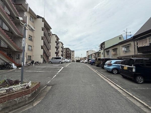 【駐車場】 | プレジデント東大阪4号棟