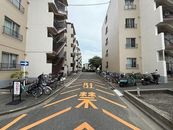 【駐車場】 | プレジデント東大阪4号棟