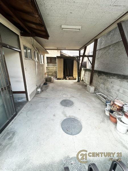 大和高田市南陽町の中古一戸建の駐車場|■駐車スペース１台分完備！