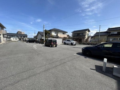 【駐車場】 | ヴィラ　オーヴェスト
