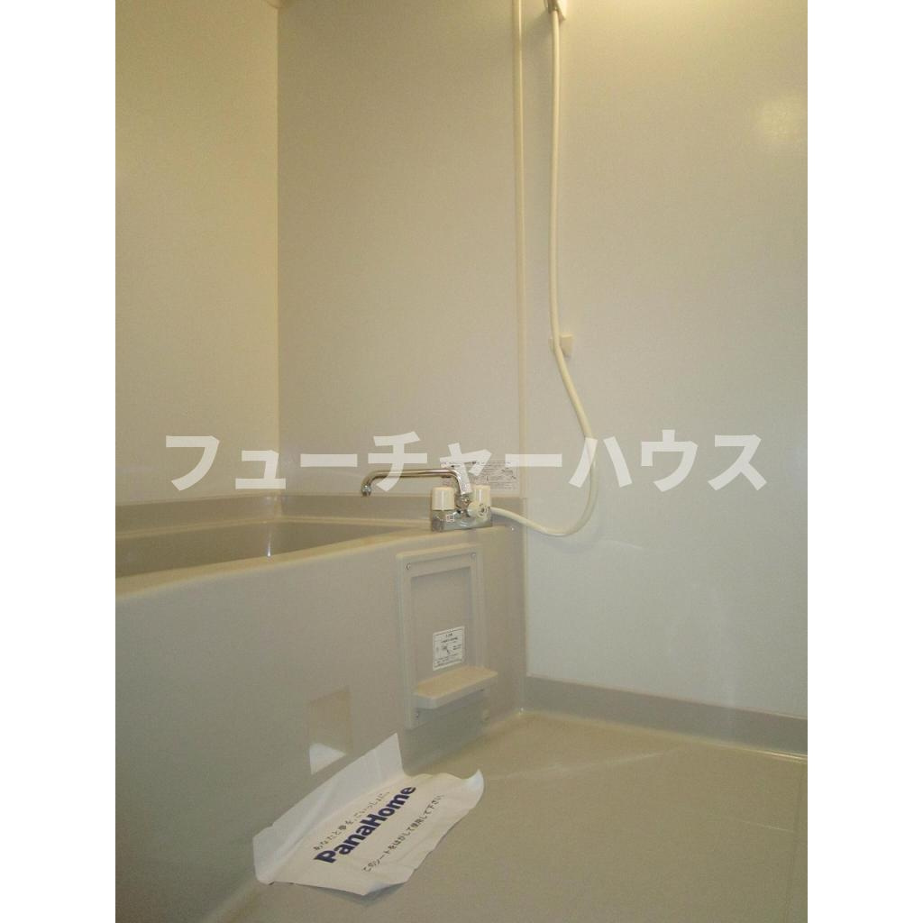 Ｇｌｉｔｔｅｒ ｎｉｓｈｉｈａｒａのその他|日々の暮らしに欠かせないお風呂です