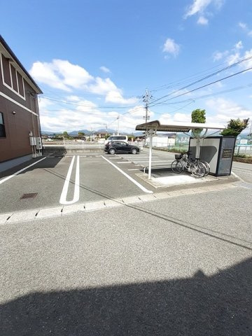 グレース北園Ⅰの駐車場