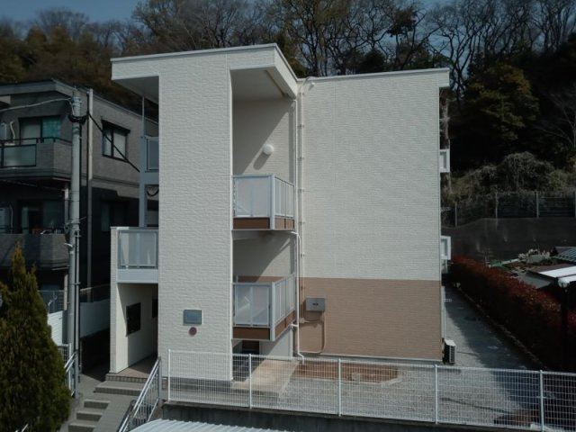 レオパレスグレース　クレストⅠの外観