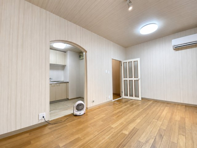 『八王子市マンション』グリーンヒル寺田　１４７号棟【仲介手数料無料】　八王子市寺田町の洋室|～仲介手数料無料☆八王子ひなた不動産～グリーンヒル寺田