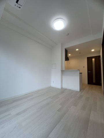 【居間・リビング】GRAN PASEO 江坂 