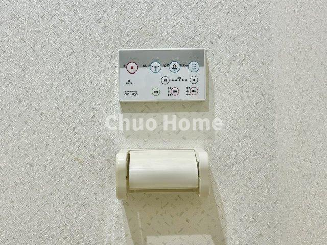 ライオンズマンション金町第5の内装|【ウォシュレット】清潔に使いたいお手洗いには最適な設備です。もちろんウォームレットも標準装備です。