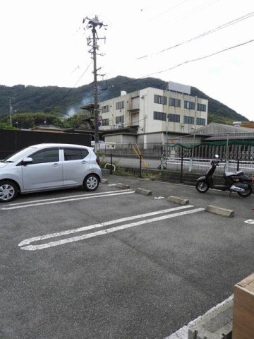 ボナールの駐車場|駐車場完備です