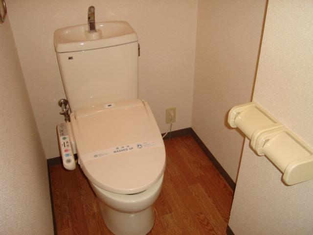 サンハイツ6868のトイレ|シャワー付トイレ