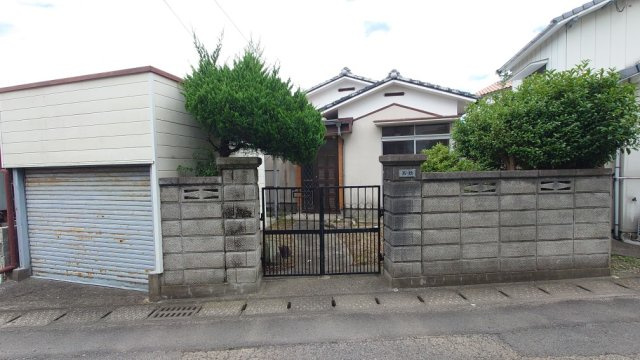 別府市上人西町の外観