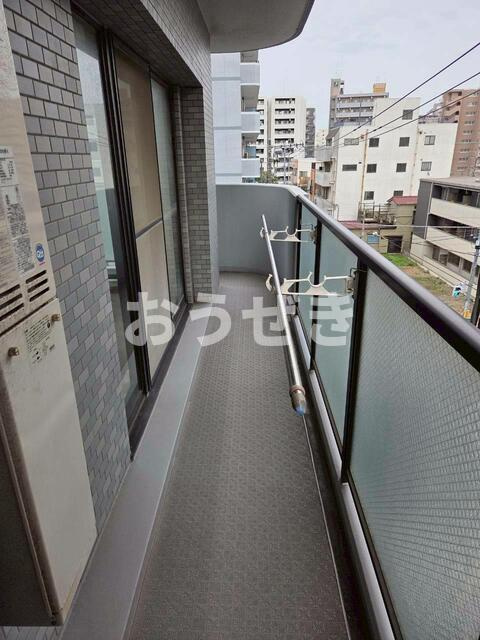 ライオンズマンション野毛山公園南のバルコニー