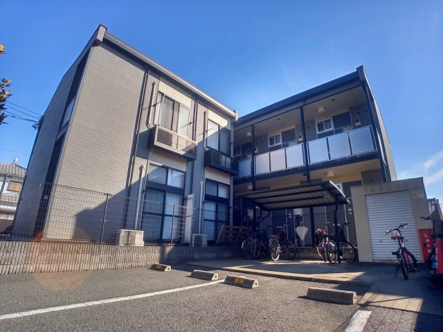 レオパレスソユーズの外観|外観は落ち着いています