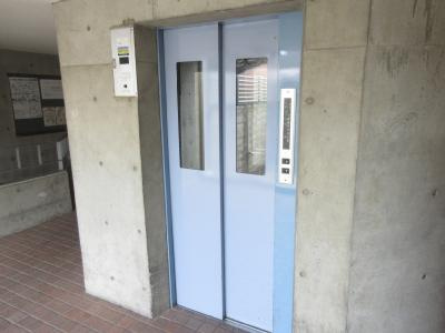 ヴィラ・ヴェルティの設備|エレベーター