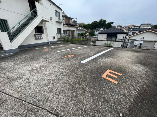 昭郷ツインハイツの駐車場