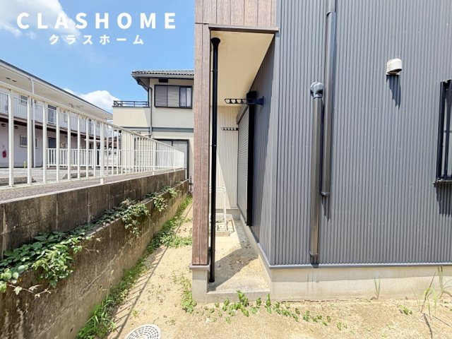 半城土中町戸建借家　A棟の庭