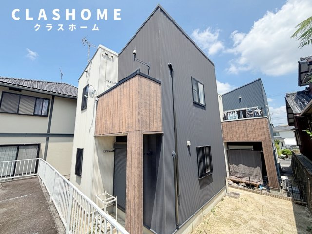 半城土中町戸建借家　A棟の外観パース