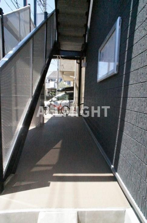 川崎市多摩区中野島３丁目の賃貸マンションのロビー