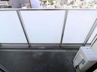 【バルコニー】