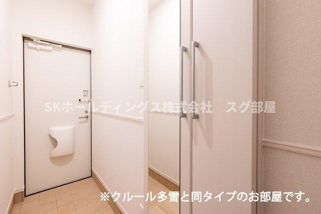 ボン・クールⅣの玄関