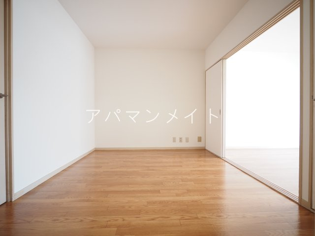 【居間・リビング】 | 戸塚周辺ならアパマンメイトへＬｅｔｓ Ｇｏ ！
