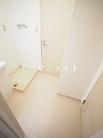 【設備】 | 洗濯機置場＆脱衣スペースです