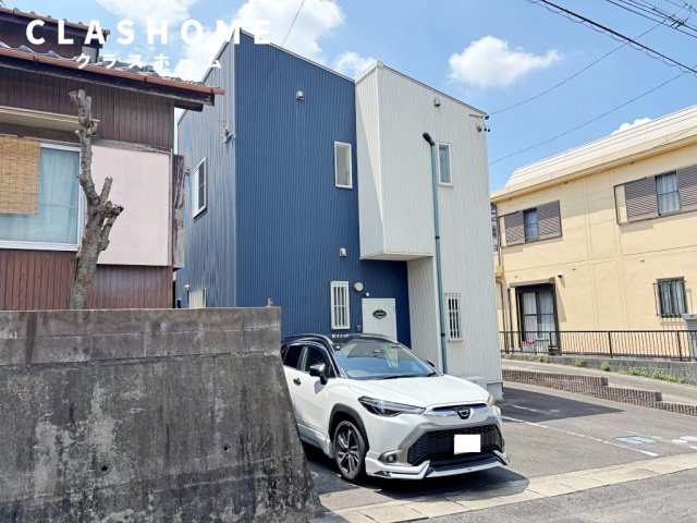 半城土中町戸建借家　B棟の駐車場