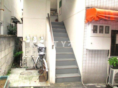 【エントランス】 | 一枝ビル | 落ち着いたエントランスです