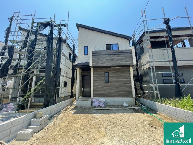 尼崎市東園田町　新築一戸建て
