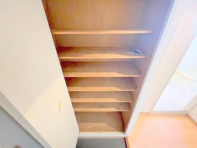 北淀宝ハイツカトレアの収納