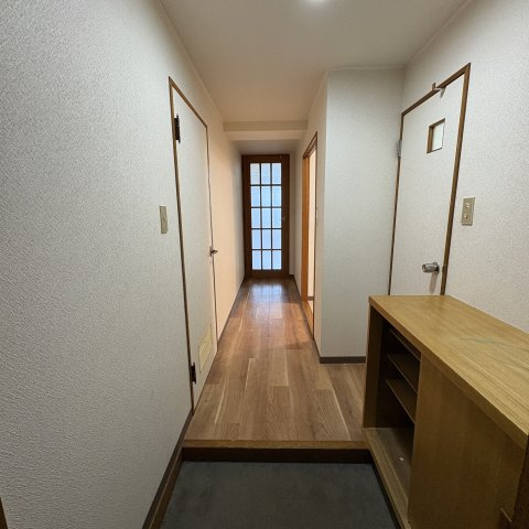 ノビリエマンションの玄関