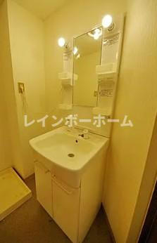シャルム小岩の独立洗面台