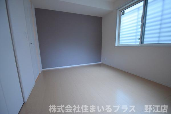 キャトルセゾンの洋室