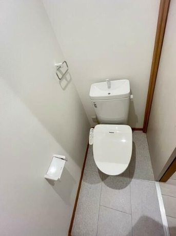 ハレレア南柏のトイレ|ゆったりとした空間のトイレです