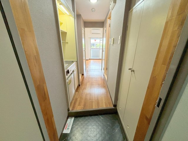 シンセリティ野中の玄関