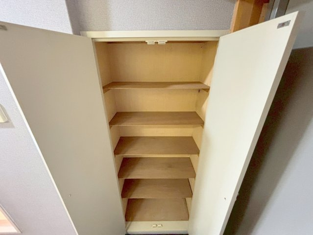 シンセリティ野中の収納
