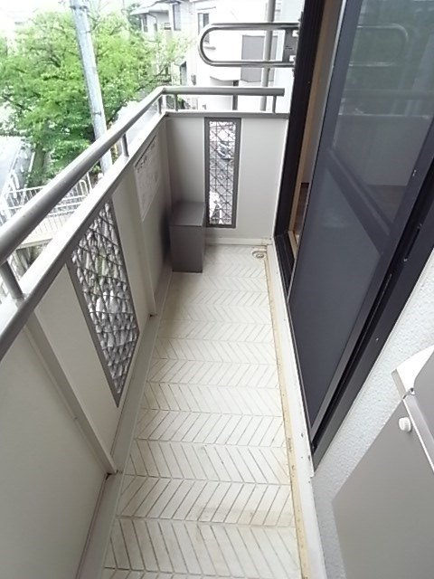 リヴィエールなかつかのバルコニー