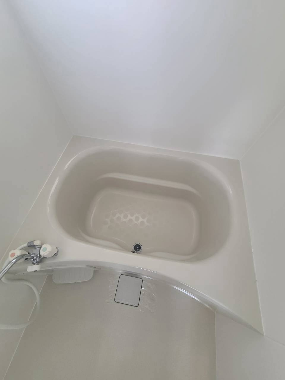 リヴィエールなかつかの浴室