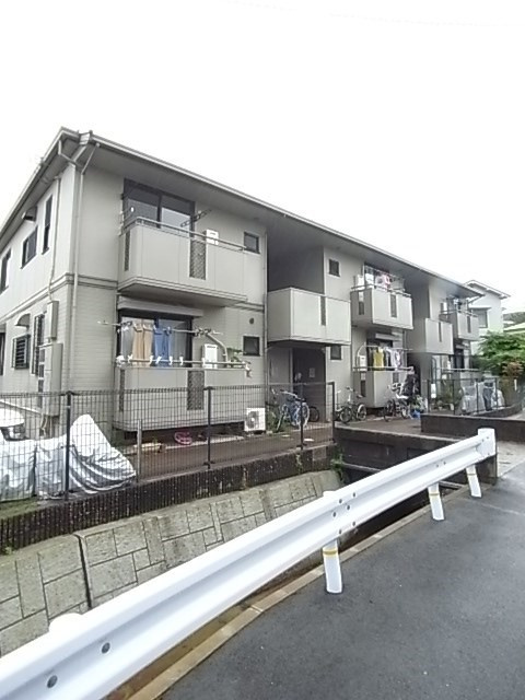 リヴィエールなかつかの外観