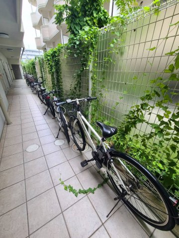 ゴールドウエストの外観
