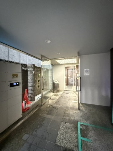 マロット天神橋のエントランス