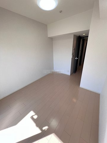 エステムコート阿波座プレミアムの寝室