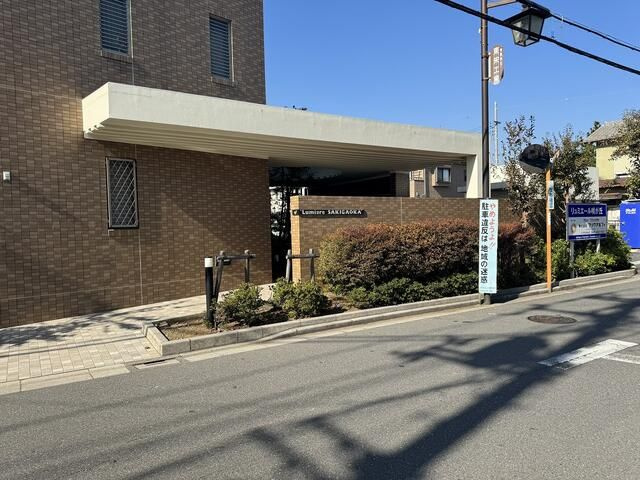リュミエール咲が丘のエントランス