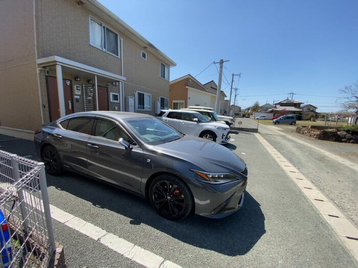 ラ・フォンテ　A棟の駐車場