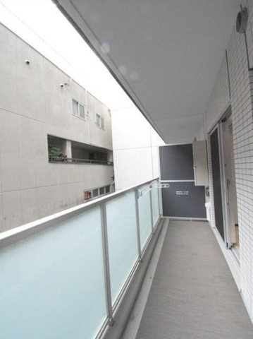 ＧＥＮＯＶＩＡ本所吾妻橋ｓｋｙｇａｒｄｅｎのバルコニー