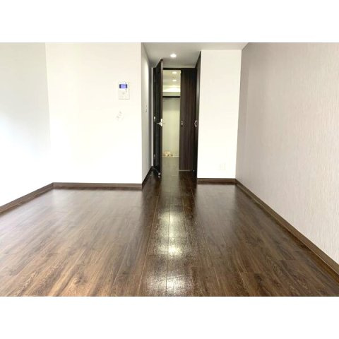 RAFFLE OZONEの居間・リビング