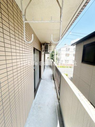 にしきビルのバルコニー