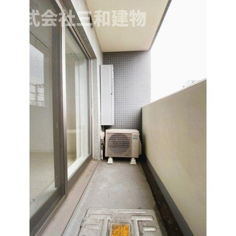 Ｂｅｖｅｒｌｙ　Ｈｏｍｅｓ　赤塚公園Ⅱのバルコニー