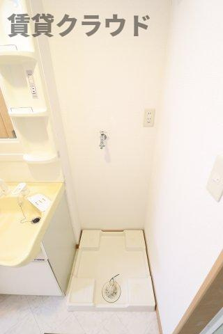 ユイマール末広の洗面所|洗濯機置場