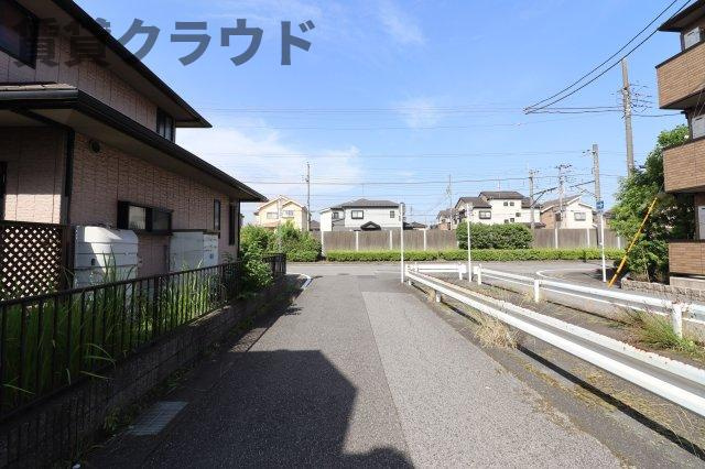 ユイマール末広の周辺