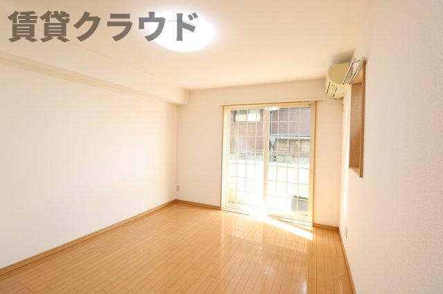 ユイマール末広の洋室|ゆったりした洋室です