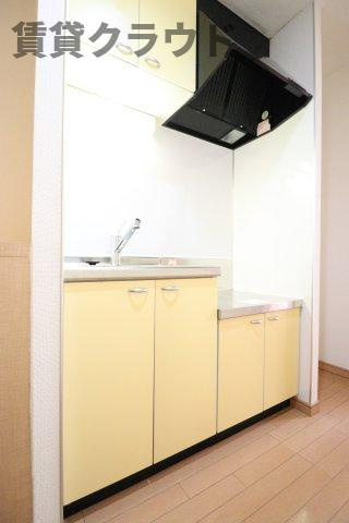 ユイマール末広のキッチン|コンパクトなキッチンで掃除もラクラク